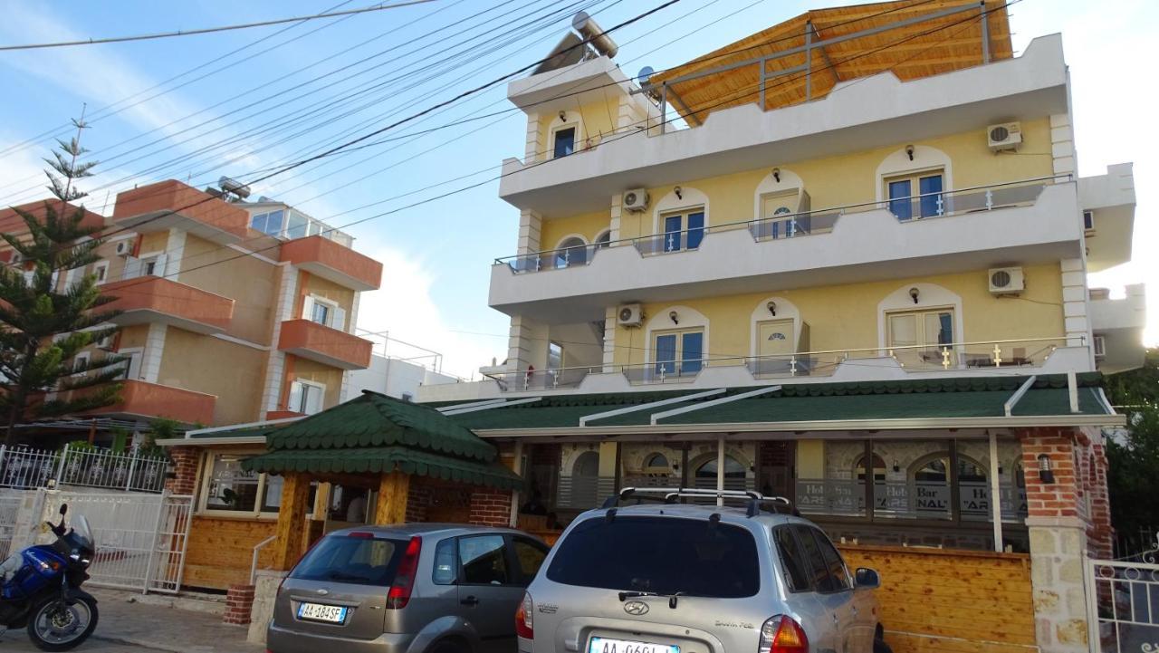 Hotel Arsenal Ксамил Екстериор снимка